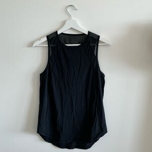 Lululemon Black Sleeveless Women's Top (Size: 4)